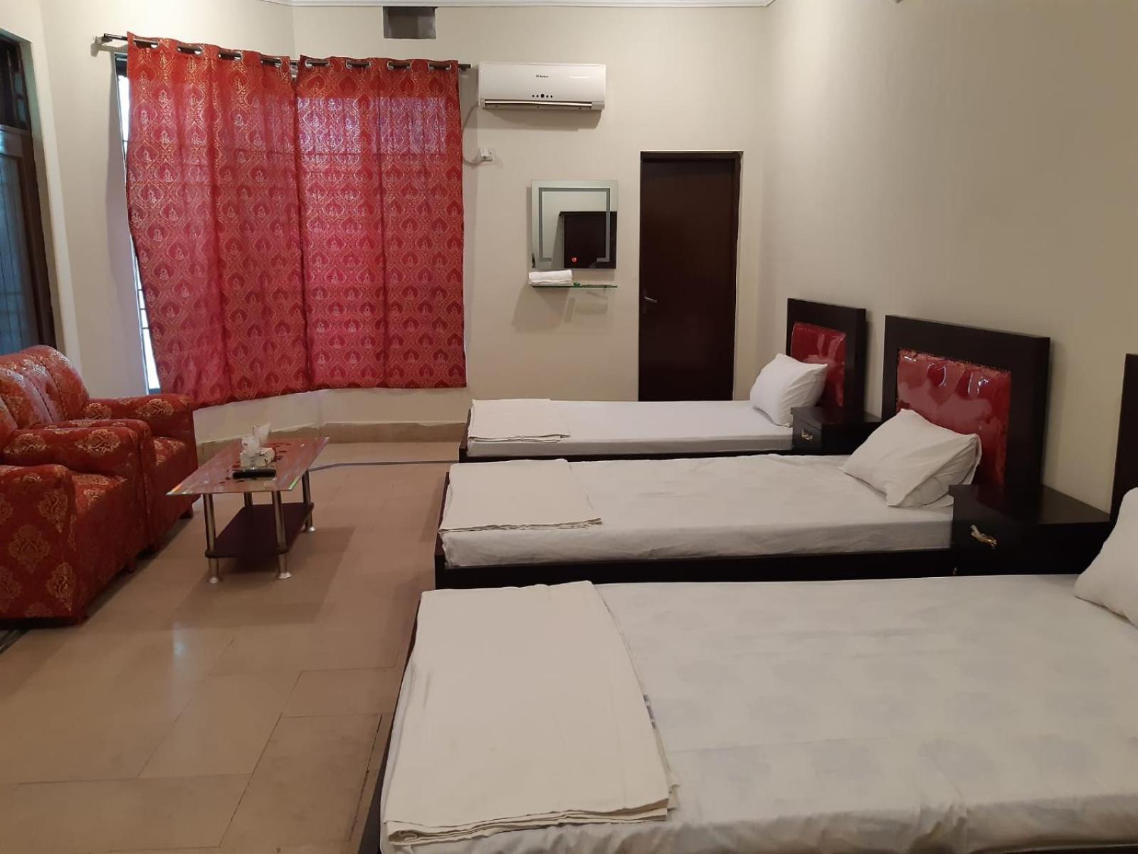 Regal Guest House Bahawalpur Exterior photo